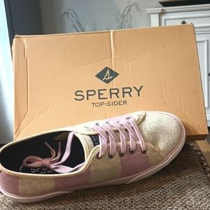 Sperry, purple and creme, new sneakers, preppy and fun..size 9